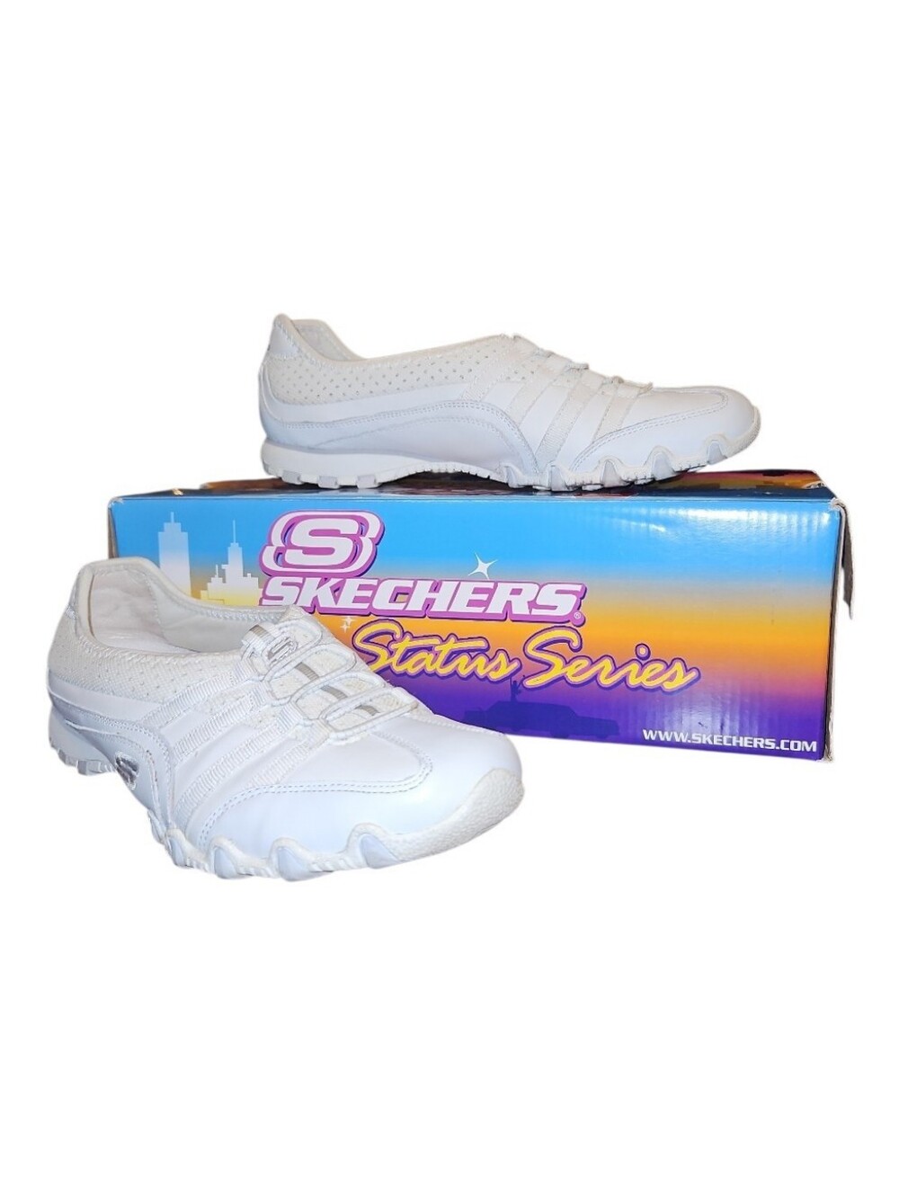 Skechers Status Series